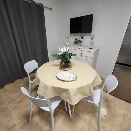 Floritas 6 - Calla Lily أرونا